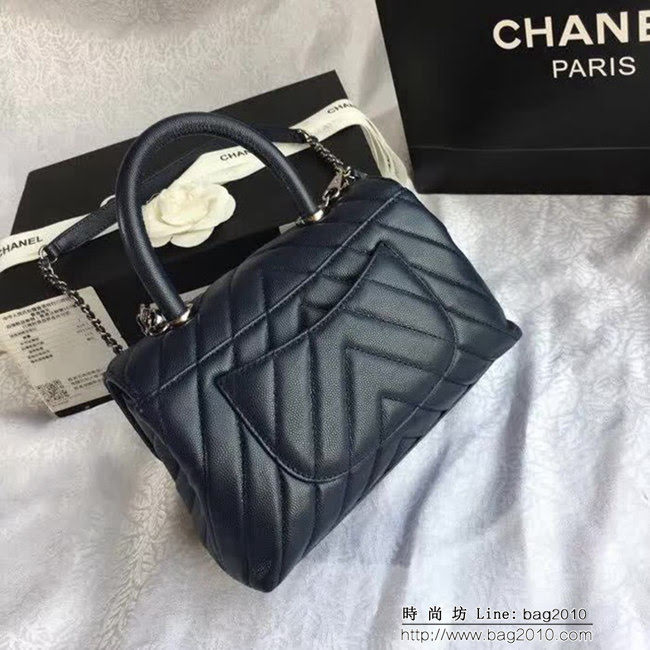 香奈兒CHANEL 92992 2018最新V字型 單手挽手提單肩包 DSC1981